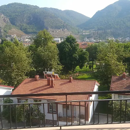 Cicek & Otel